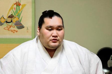 リモート会見で意気込みを語る照ノ富士（日本相撲協会提供）