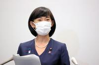 ５者協議後、取材に応じる丸川珠代五輪担当相（代表撮影）