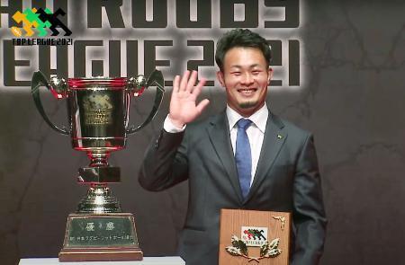 引退のパナ福岡、ＭＶＰ初受賞ラグビー、トップリーグ年間表彰