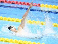 　２００メートル背泳ぎ予選をトップで通過した萩野公介（撮影・高石航平）