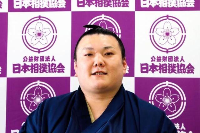 元関脇 勢が引退会見 時間をかけて悩んで出た答え １０９０回連続出場の鉄人 スポーツ デイリースポーツ Online