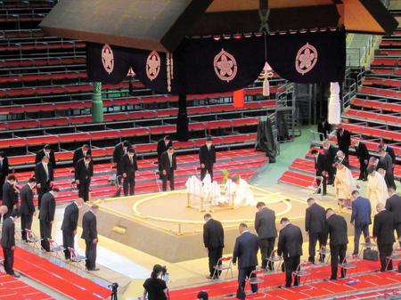 名古屋場所の安全を祈願し行われた土俵祭り