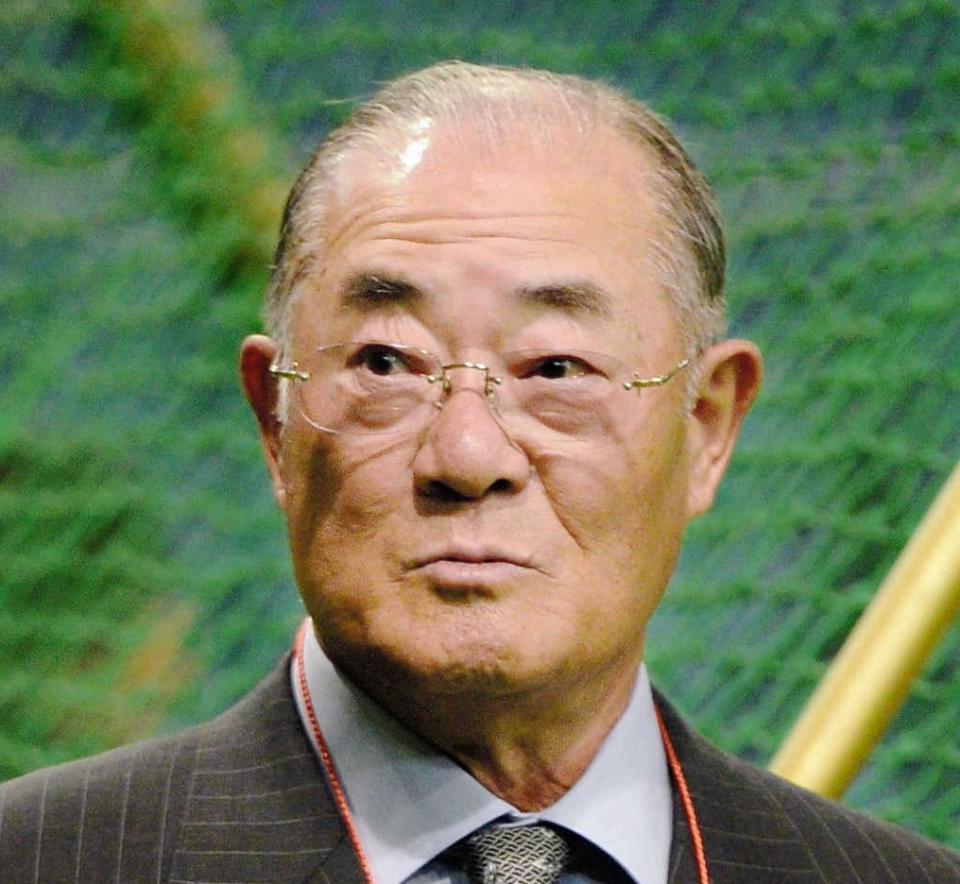 　張本勲氏