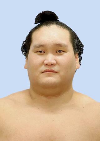 秋場所、新横綱の照ノ富士は西に白鵬は東正位、明生が新関脇に