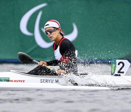 　女子カヤックシングル２００メートル（運動機能障害ＫＬ１）予選で２組４着だった瀬立モニカ。直接決勝に進める組１着を逃し準決勝に回った＝海の森水上競技場