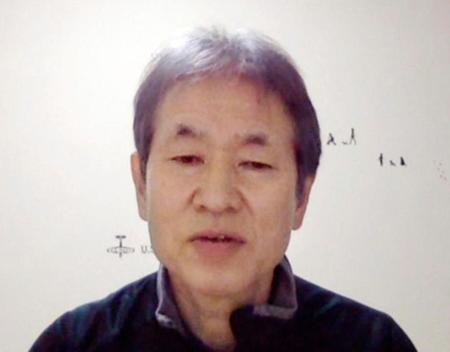 　卓球日本代表女子の新監督に就任し、オンラインで取材に応じる渡辺武弘氏＝１１日