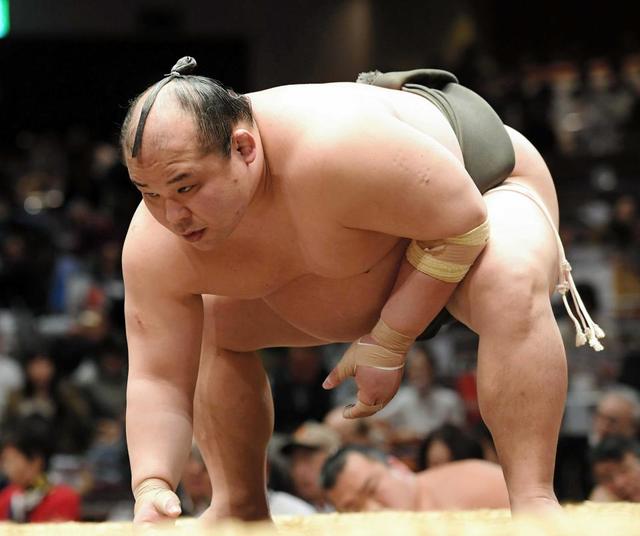 大相撲　引退力士１３人を発表　引退意向の白鵬は３０日の理事会経て正式決定