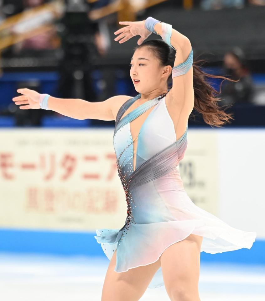 演技する坂本花織＝さいたまスーパーアリーナ（撮影・高石航平）