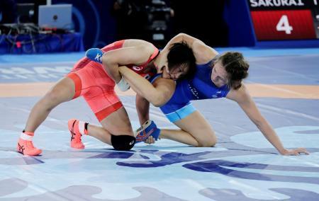 世界レスリング、桜井が決勝へ吉田は３位決定戦で屈す