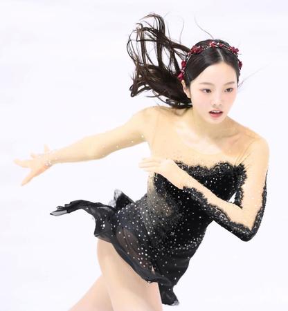 フィギュアスケート東日本選手権　本田真凜のＳＰの演技＝ダイドードリンコアイスアリーナ（撮影・堀内翔）