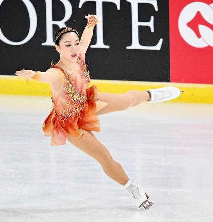 　女子フリーで演技する樋口新葉