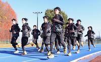 箱根駅伝に向け調整する東海大陸上部駅伝チーム＝神奈川県・東海大学湘南キャンパス（撮影・金田祐二）