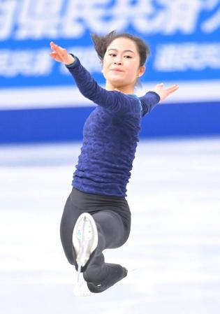 全日本選手権に向けて調整する宮原知子＝さいたまスーパーアリーナ（撮影・堀内翔）
