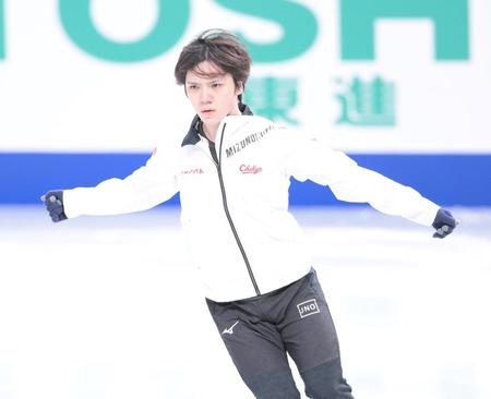 公式練習前に気合の入った表情を見せる宇野昌磨＝さいたまスーパーアリーナ（撮影・堀内翔）