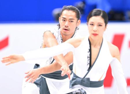 　全日本選手権に向けて調整する村元哉中、高橋大輔組（撮影・堀内翔）