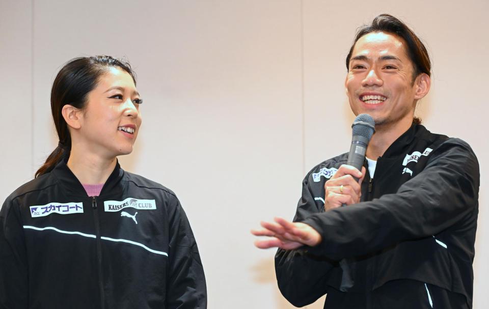 全日本選手権を振り返る村元哉中、高橋大輔組＝さいたまスーパーアリーナ（撮影・堀内翔）