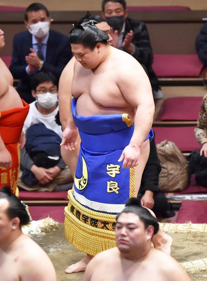 　宇良の土俵入り（撮影・堀内翔）