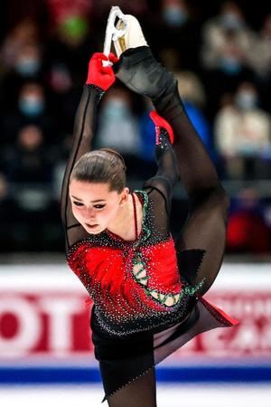 女子で優勝したカミラ・ワリエワのフリー＝タリン（タス＝共同）