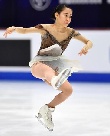 女子ＳＰで首位に立った三原舞依＝タリン（ＡＰ＝共同）