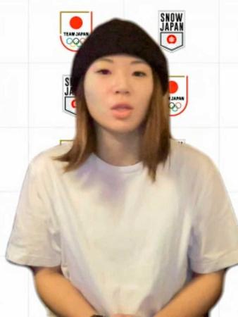 　北京五輪への意気込みを語る冨田せな（左）とるき