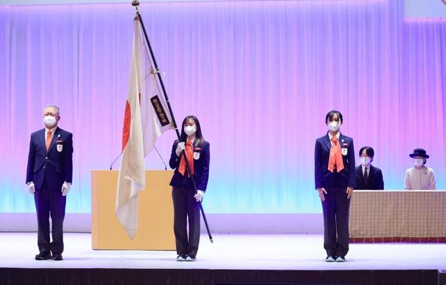 結団式で高木美帆主将が決意表明「未来への希望となれるよう全力を尽くす」