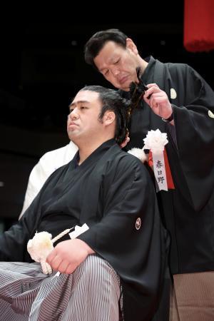元関脇栃煌山が引退相撲「じわっと来るものがあった」