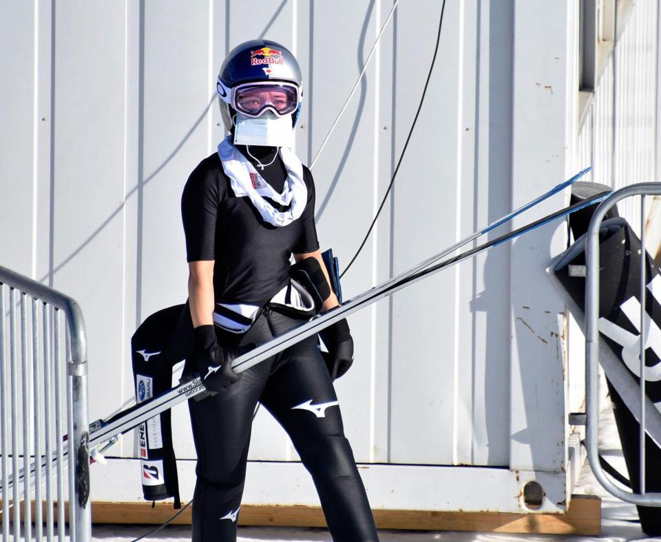 　Ｗ杯個人第１４戦の公式練習に臨んだ高梨沙羅＝リレハンメル（共同）