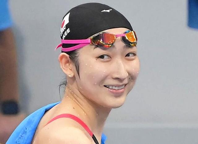 競泳　池江璃花子　ユニバ代表入り　世界選手権代表は外れる