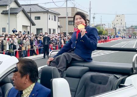 パラ村岡「夢に向かって全力で」スキーと陸上の二刀流に決意