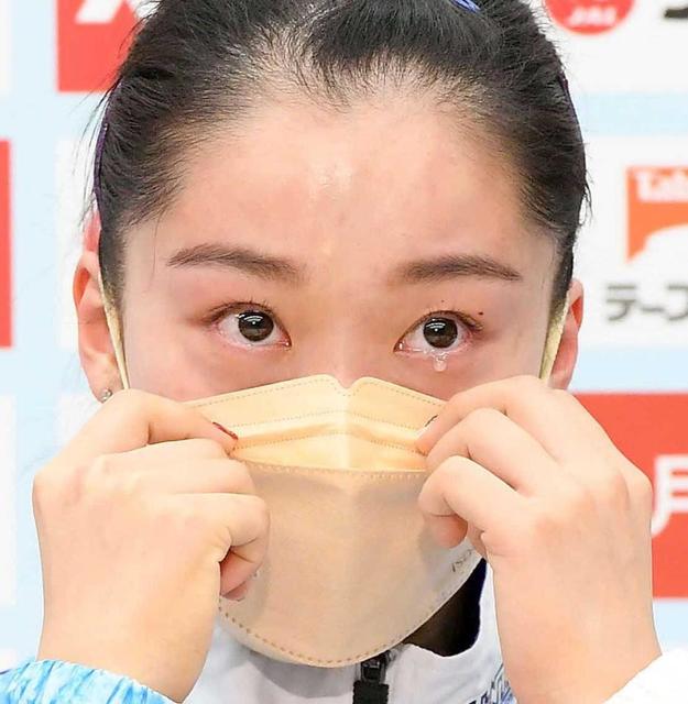 女子体操・畠田瞳　首損傷から「心が折れた」涙の引退
