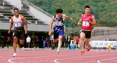 　男子１００メートル決勝　（右から）１０秒１８で優勝した桐生祥秀、２着の多田修平、８着のデーデー・ブルーノ＝島根県立浜山公園陸上競技場