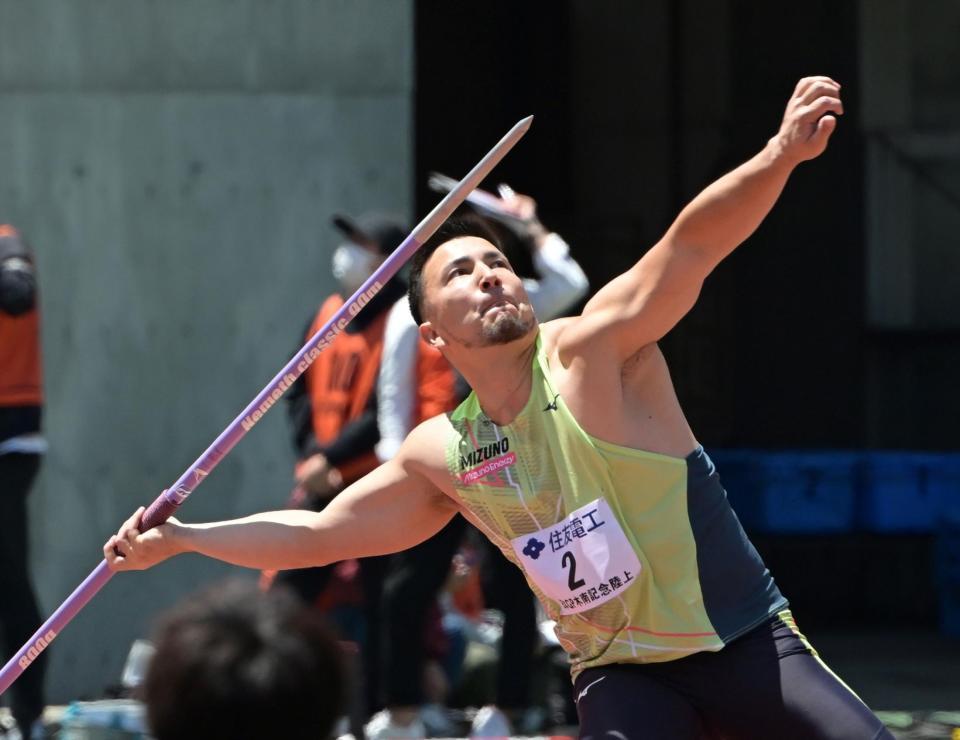 　優勝したディーン元気（撮影・秋山亮太）