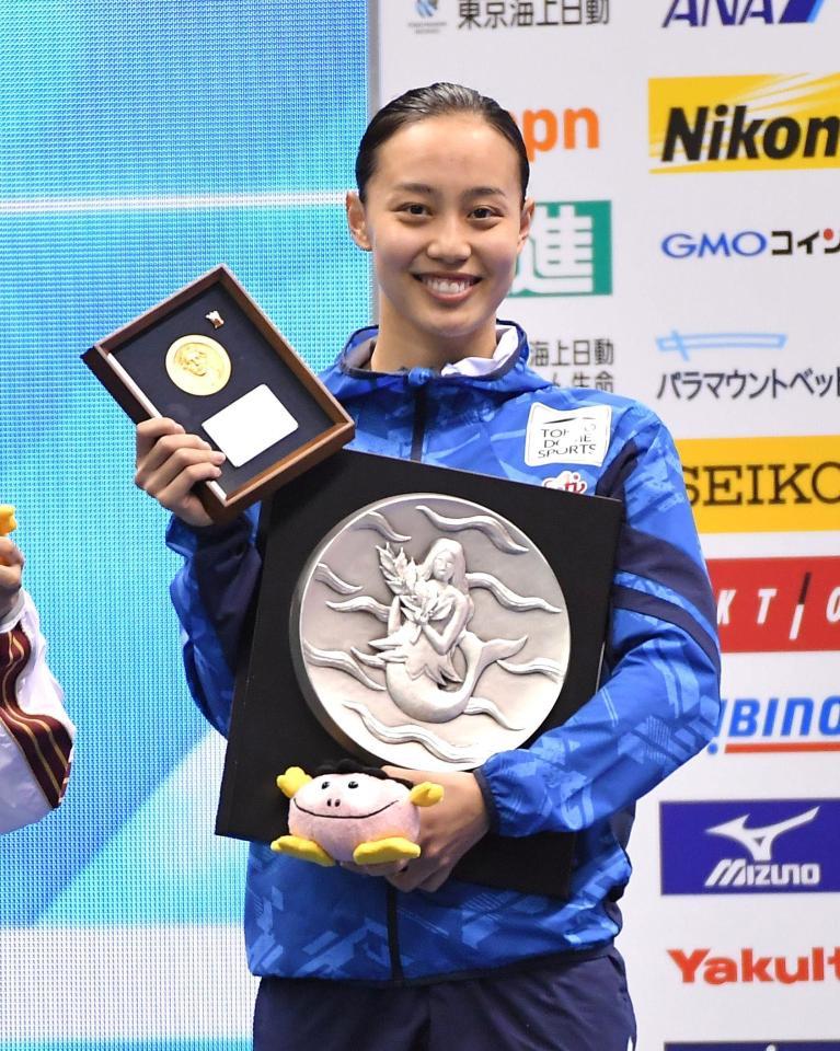 　女子２００ｍ平泳ぎ決勝を制した今井月（撮影・伊藤笙子）