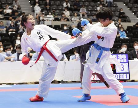 空手女子組手、宮原が優勝第１回体重別選手権、植草は準Ｖ