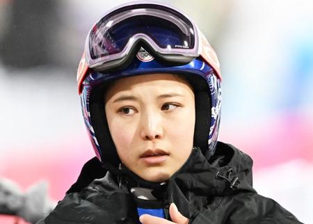 　現役続行を表明した高梨沙羅