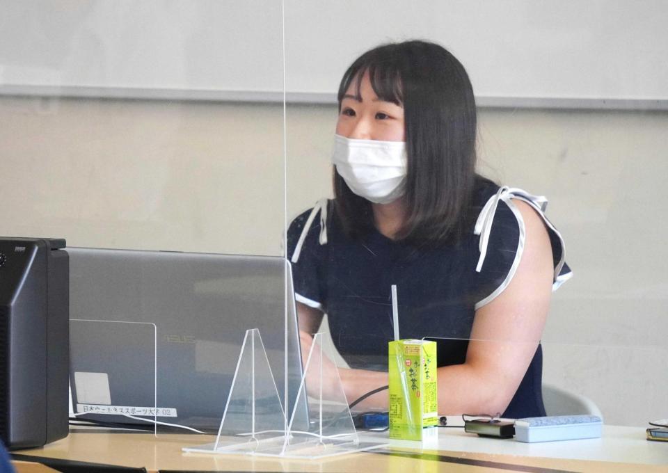　日本ウェルネススポーツ大で講義を行う梶原悠未