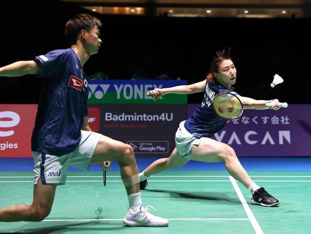 わたがしペアが２大会連続の銀　中国ペアに完敗で初の世界一はならず　バド世界選手権