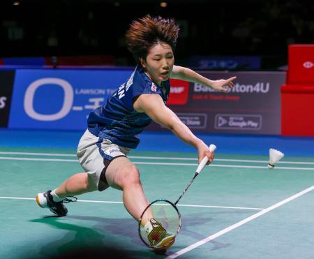 　女子シングルス準決勝　中国選手と対戦する山口茜＝丸善インテックアリーナ大阪