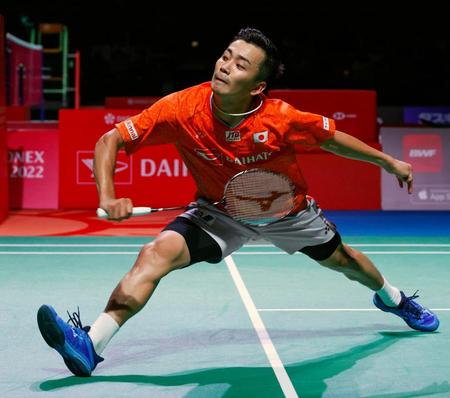 　デンマーク選手と対戦する西本拳太