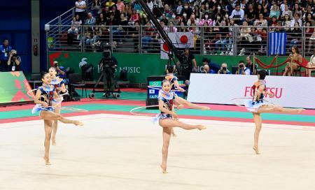 世界新体操、日本はフープ５位イタリアが優勝