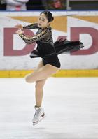 　華麗に演技する本田望結（撮影・西岡正）