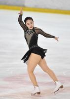 　華麗に演技する本田望結（撮影・西岡正）