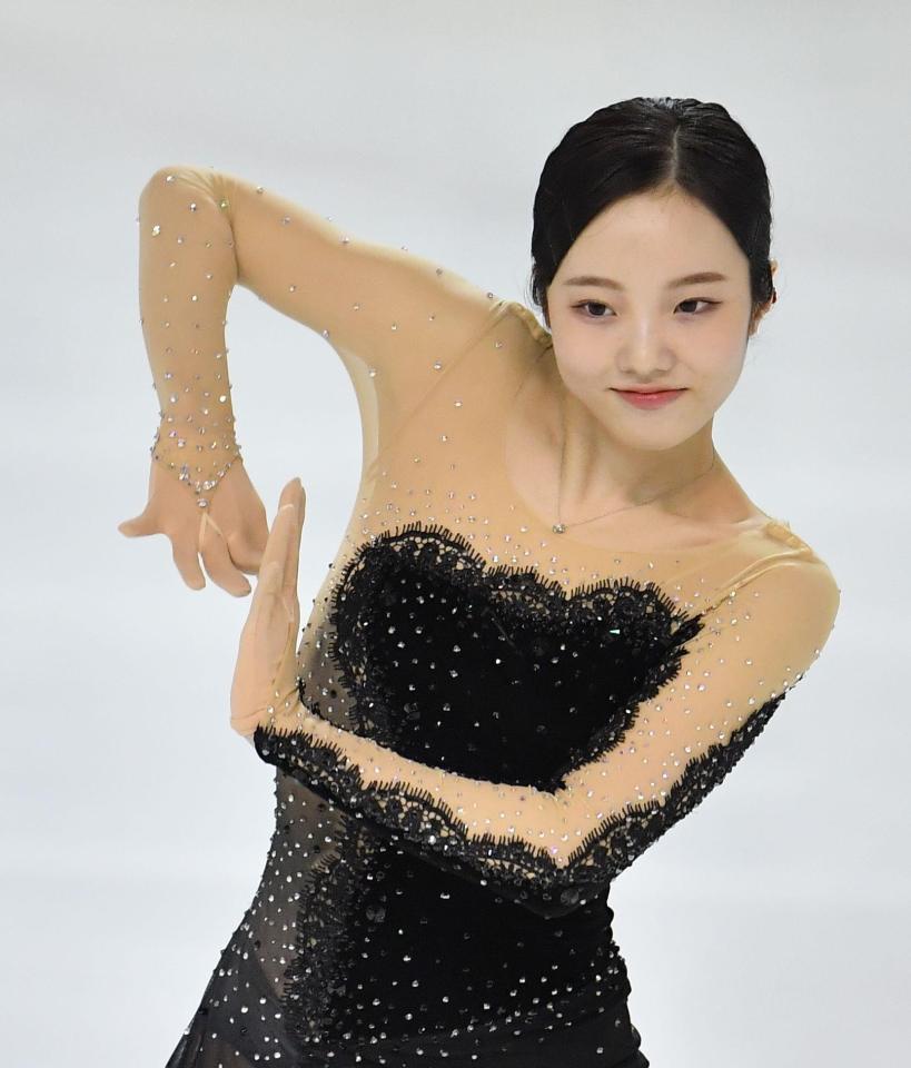 　笑顔で演技する本田真凜（撮影・西岡正）