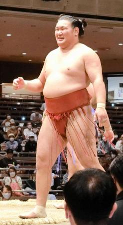 　優勝を決め、笑顔を見せる豊昇龍