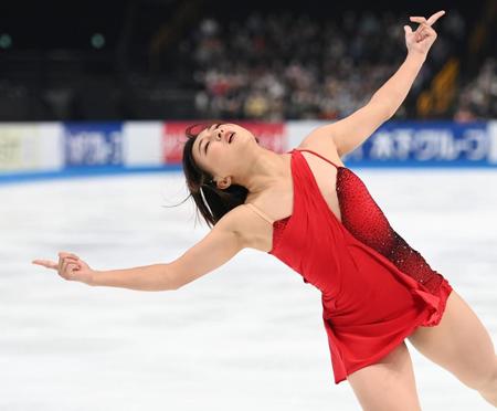 　フリーの演技をする坂本花織（撮影・高石航平）