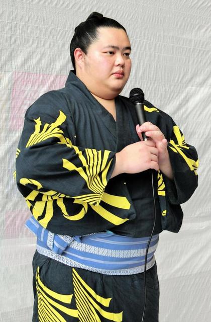 地元の応援に琴ノ若「ありがたい」隆の勝は「うれしいこと」と笑顔　大相撲千葉巡業