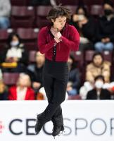 　男子ＳＰで演技する宇野昌磨