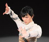 　単独アイスショー「プロローグ」　ロミオ＋ジュリエットを披露する羽生結弦さん（撮影・堀内翔）