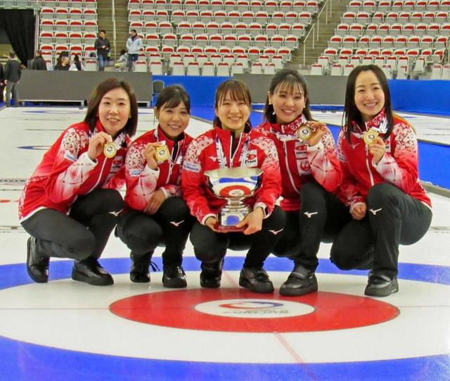 ロコ・ソラーレ　ライバル韓国を撃破で初代王者に　藤沢五月「集中力切らさなかった」