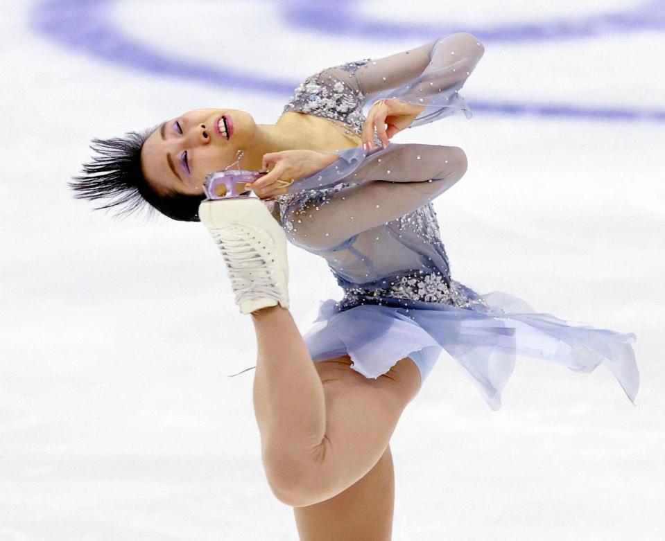 女子ＳＰで首位の三原舞依（ロイター＝共同）